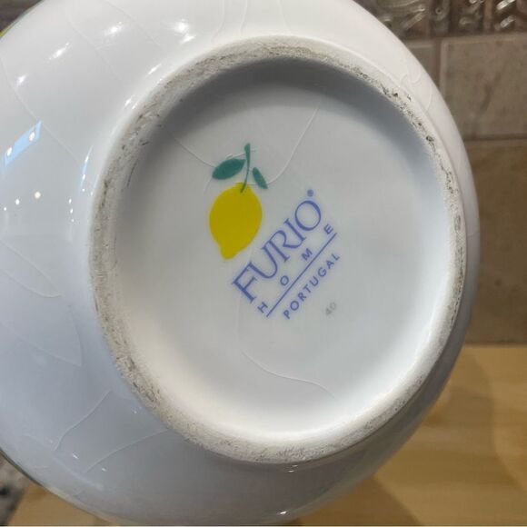 Furio Home Portugal Ceramic 64 oz Pitcher - Picture 7 of 7